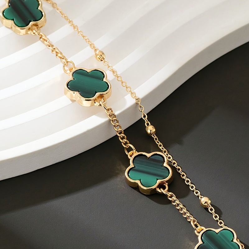Simple and Stylish Men's Bracelet with Clover Charm for Daily Wear - Birthday Gift, Random Number of Beads